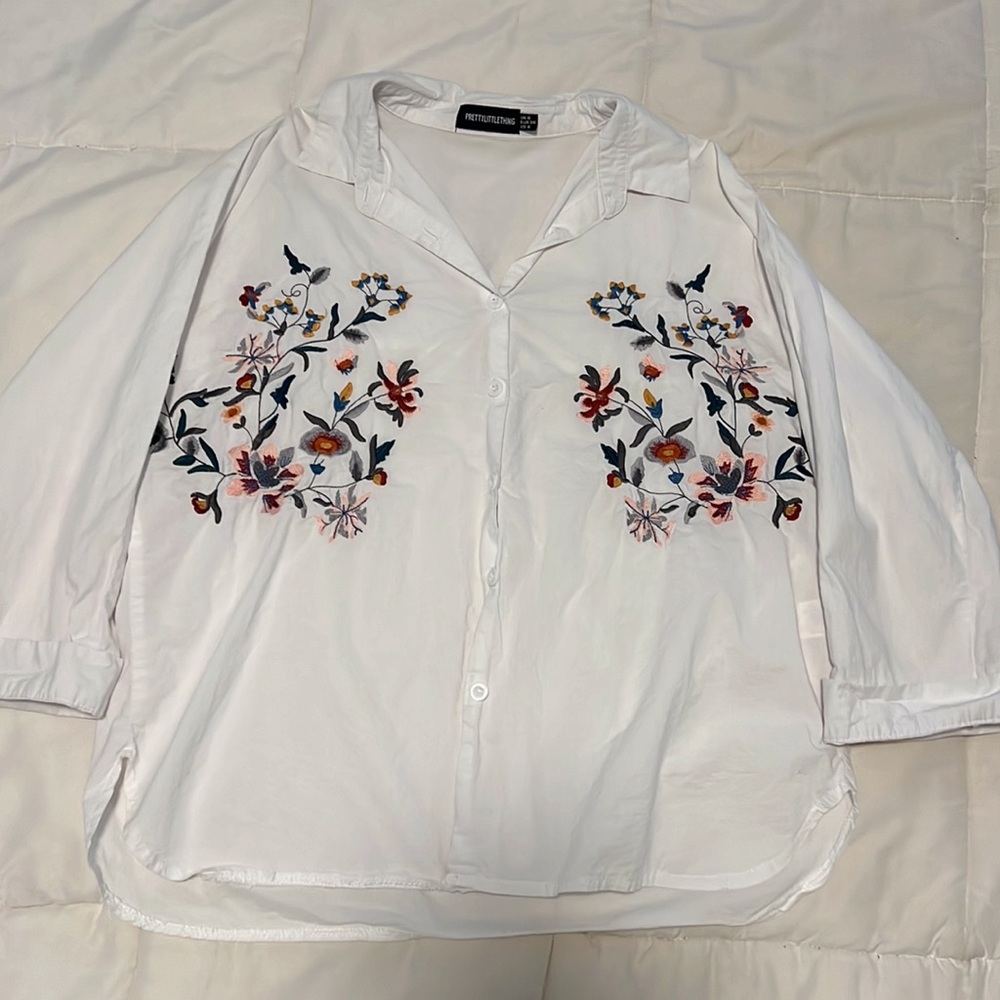 White With Florals Button Down Blouse - image 4